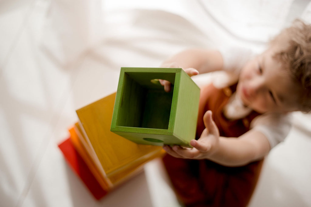 QToys Australia (USA) Rainbow Nesting Boxes